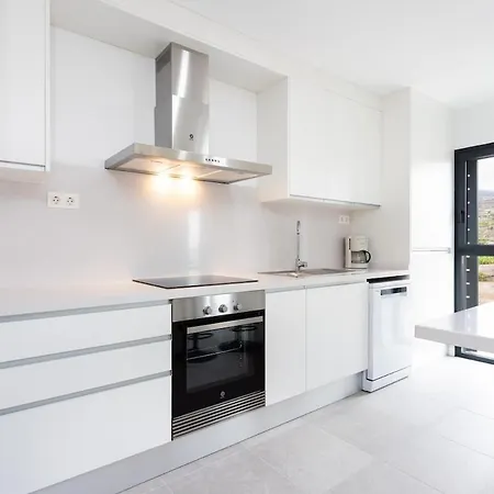 New Residential Playa E5 アパート *